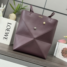 Loewe Shopping Bags